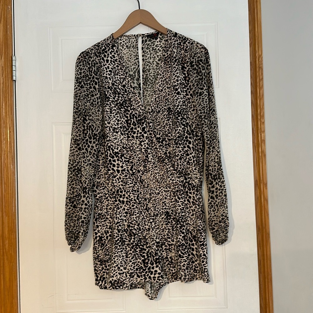 🤎Beautiful Leopard Jumpsuit!!🤎